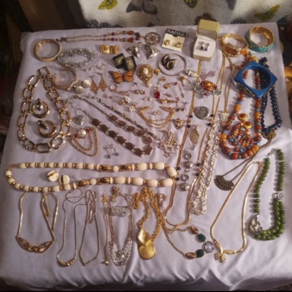 Unique Vintage Jewelry - Vintage Jewelry Lot